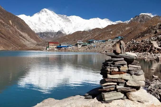 Essential Packing List for High-Altitude Expeditions