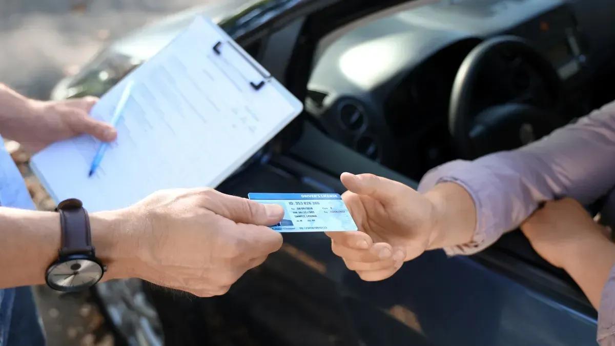 What International Drivers Miss Without an App for Driving Test
